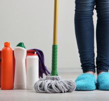 ¿Tener siempre limpios la entrada y el lavabo por si llegan visitas?