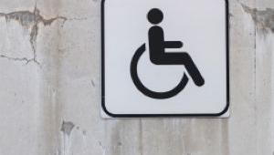 ¿Considerar que personas con discapacidad pueden desempeñar el mismo trabajo que cualquier otra?