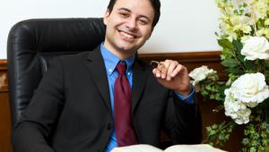 Asesorarme sobre mis derechos laborales con un abogado