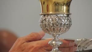 Hacer que mis hijos reciban la primera comunión