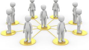 Identificar a través de las redes sociales internas de la empresa quienes son los "influencers" para convertirlos en embajadores del cambio y de la marca