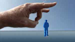 ¿Relativizar las consecuencias del desempleo?