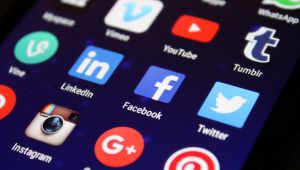 Redes sociales e Internet